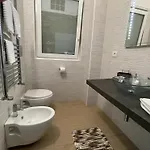 La Perla & Bed & Breakfast