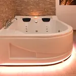 La Perla & B&B 3*