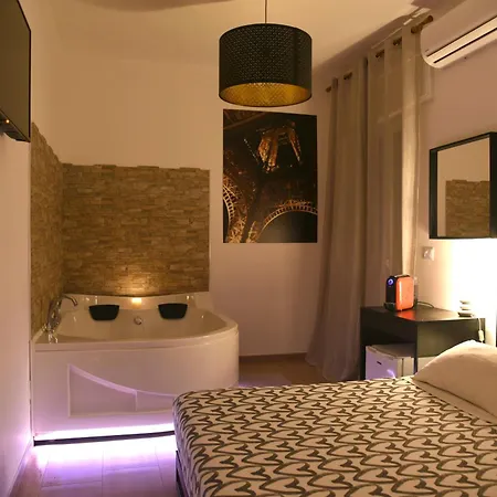 Oda ve Kahvaltı La Perla & 3*
