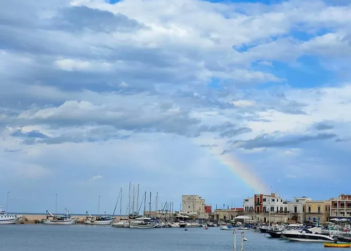 La Perla & Nocleg ze śniadaniem Bari