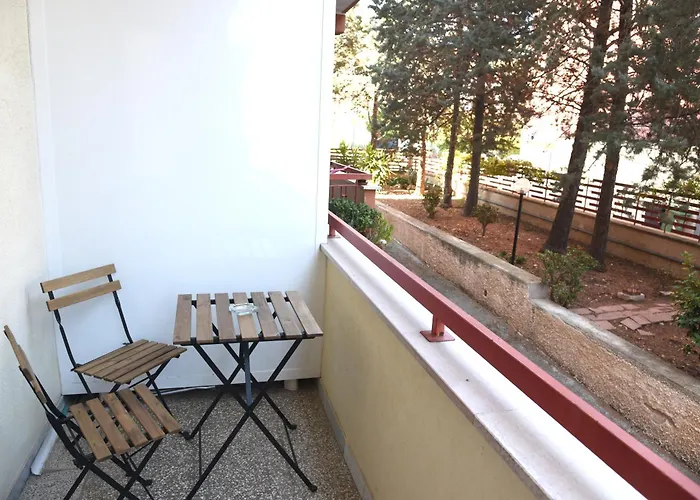 La Perla & Couette-café Bari